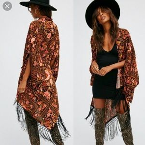 Spell Gypsy collective Babushka kimono